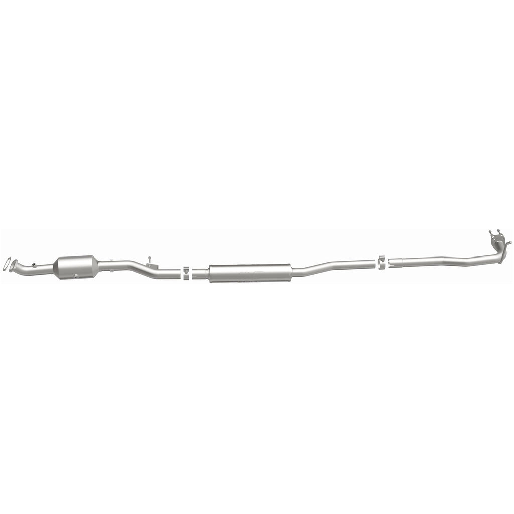 MagnaFlow Exhaust Products 280570 OEM Grade Direct-Fit Catalytic Converter for Select Mitsubishi Outlander Sport