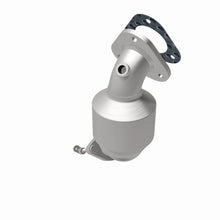 Load image into Gallery viewer, MagnaFlow Exhaust Products 52942 OEM Grade Direct-Fit Catalytic Converter for Select Ford Explorer, Ford Flex, Ford Police Interceptor Sedan, Ford Police Interceptor Utility, Ford Taurus, Lincoln MKS, Lincoln MKT