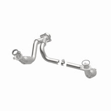Load image into Gallery viewer, MagnaFlow Exhaust Products 5451631 California CARB Direct-Fit Catalytic Converter for Select Cadillac Escalade, Cadillac Escalade ESV, Cadillac Escalade EXT, Chevrolet Tahoe, GMC Sierra 1500, GMC Yukon, GMC Yukon XL