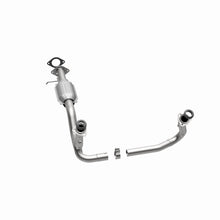 Load image into Gallery viewer, MagnaFlow Exhaust Products 447249 California CARB Direct-Fit Catalytic Converter for Select Chevrolet S10, GMC Sonoma, Isuzu Hombre