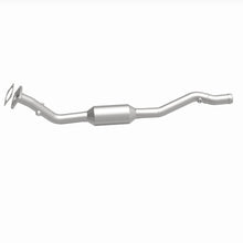 Load image into Gallery viewer, MagnaFlow Exhaust Products 24162 HM Grade Direct-Fit Catalytic Converter for Select Volvo 850, Volvo S70, Volvo V70