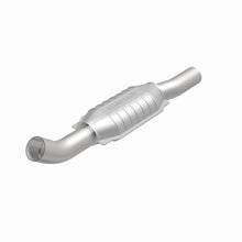 Load image into Gallery viewer, MagnaFlow Exhaust Products 23289 Standard Grade Direct-Fit Catalytic Converter for Select Dodge B100, Dodge B150, Dodge B200, Dodge B250, Dodge B300, Dodge B350, Plymouth PB100, Plymouth PB150, Plymouth PB200, Plymouth PB250, Plymouth PB300, Plymouth