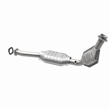 Load image into Gallery viewer, MagnaFlow Exhaust Products 23331 HM Grade Direct-Fit Catalytic Converter for Select Ford Crown Victoria, Lincoln Town Car, Mercury Grand Marquis