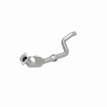 Load image into Gallery viewer, MagnaFlow Exhaust Products 4561243 California CARB Direct-Fit Catalytic Converter for Select Chrysler 300, Dodge Magnum