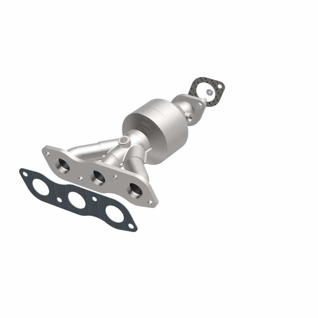 MagnaFlow Exhaust Products 51772 OEM Grade Manifold Catalytic Converter for Select Mitsubishi Outlander