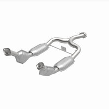 Load image into Gallery viewer, MagnaFlow Exhaust Products 441108 California CARB Direct-Fit Catalytic Converter for Select Ford Mustang