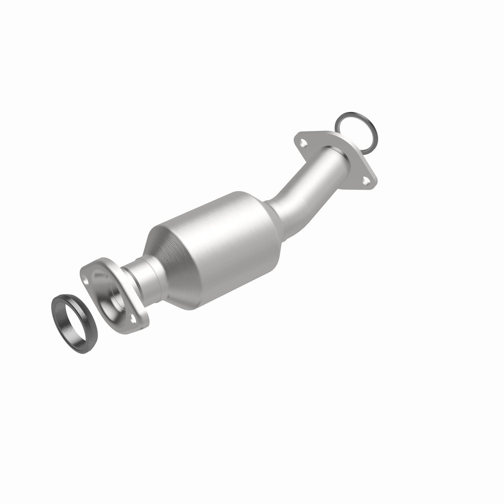 MagnaFlow Exhaust Products 52557 OEM Grade Direct-Fit Catalytic Converter for Select Toyota Sienna