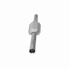 Load image into Gallery viewer, MagnaFlow Exhaust Products 23544 HM Grade Direct-Fit Catalytic Converter for Select Jeep Grand Cherokee