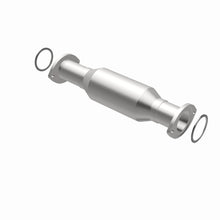 Load image into Gallery viewer, MagnaFlow Exhaust Products 4481609 California CARB Direct-Fit Catalytic Converter for Select Toyota Tacoma