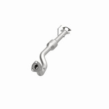 Load image into Gallery viewer, MagnaFlow Exhaust Products 4451633 California CARB Direct-Fit Catalytic Converter for Select Honda Passport, Isuzu Rodeo