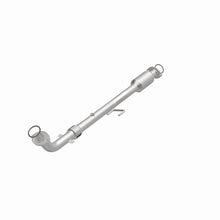 Load image into Gallery viewer, MagnaFlow Exhaust Products 5571435 California CARB Direct-Fit Catalytic Converter for Select Toyota Camry