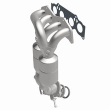 Load image into Gallery viewer, MagnaFlow Exhaust Products 452013 California CARB Manifold Catalytic Converter for Select Toyota RAV4