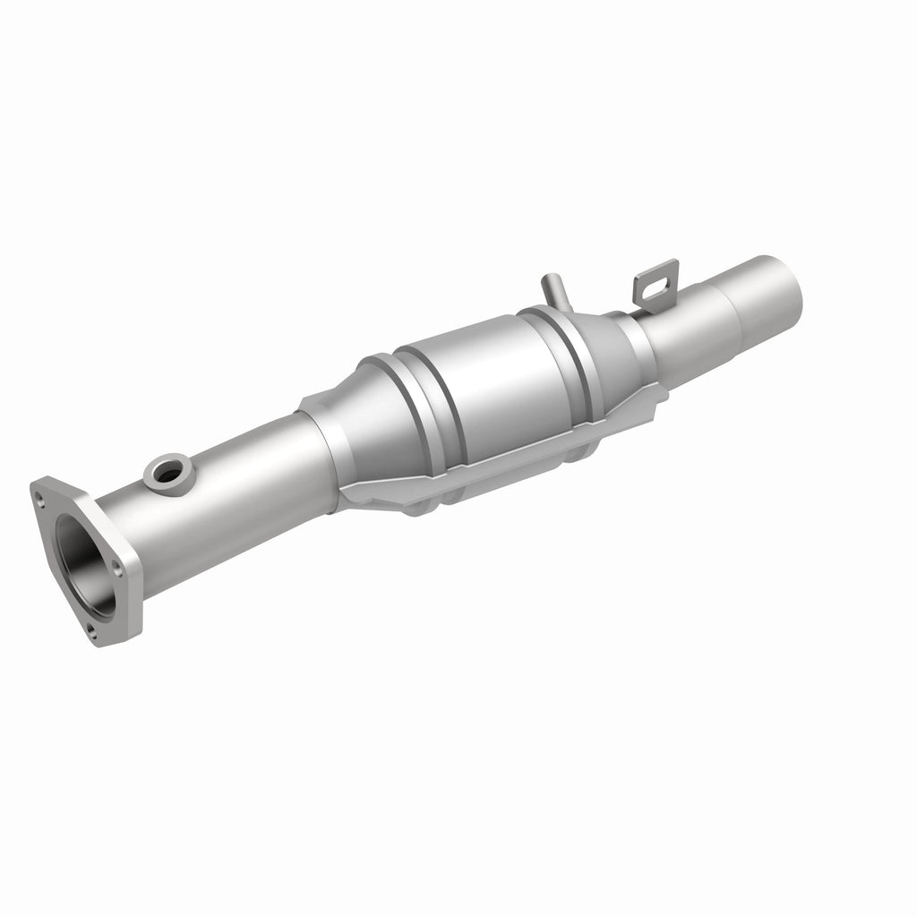 MagnaFlow Exhaust Products 23713 Standard Grade Direct-Fit Catalytic Converter for Select Volkswagen Golf, Volkswagen Jetta