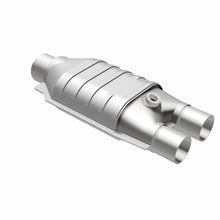Load image into Gallery viewer, MagnaFlow Exhaust Products 3391037 California CARB Universal Catalytic Converter for Select Dodge Ram 1500, Dodge Ram