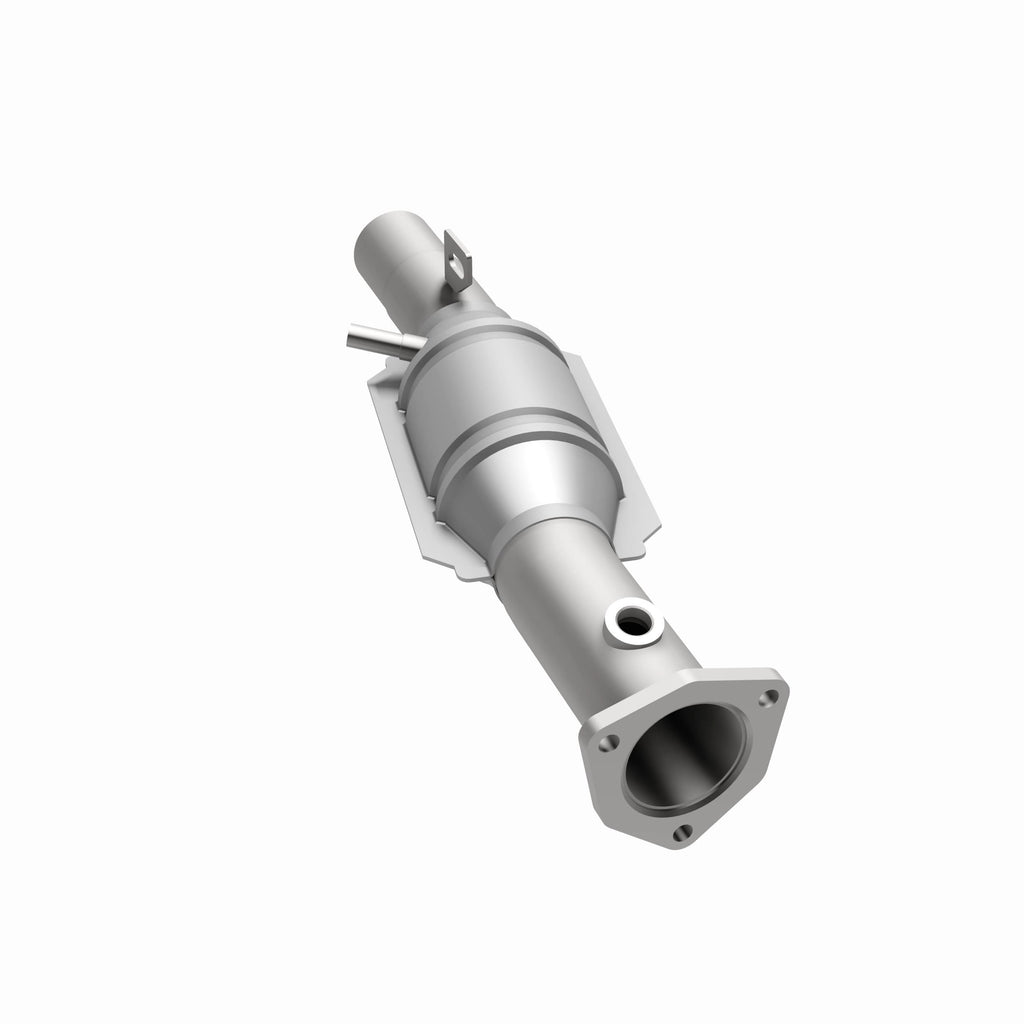 MagnaFlow Exhaust Products 23713 Standard Grade Direct-Fit Catalytic Converter for Select Volkswagen Golf, Volkswagen Jetta