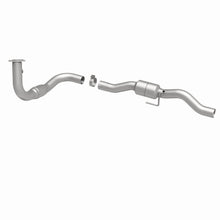 Load image into Gallery viewer, MagnaFlow Exhaust Products 447261 California CARB Direct-Fit Catalytic Converter for Select Chevrolet Silverado HD, GMC Sierra HD