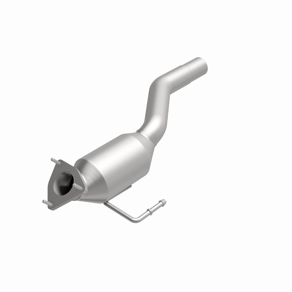 MagnaFlow Exhaust Products 24185 HM Grade Direct-Fit Catalytic Converter for Select Volkswagen Touareg