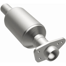 Load image into Gallery viewer, MagnaFlow Exhaust Products 3391496 California CARB Direct-Fit Catalytic Converter for Select Chevrolet S10, GMC Sonoma