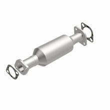Load image into Gallery viewer, MagnaFlow Exhaust Products 4481878 California CARB Direct-Fit Catalytic Converter for Select Hyundai Sonata