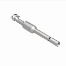 Load image into Gallery viewer, MagnaFlow Exhaust Products 5571034 California CARB Direct-Fit Catalytic Converter for Select Mitsubishi Galant