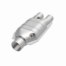 Load image into Gallery viewer, MagnaFlow Exhaust Products 99667HM HM Grade Universal Catalytic Converter for Select Dodge Ram 1500, Dodge Ram 2500, Dodge Ram