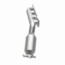Load image into Gallery viewer, MagnaFlow Exhaust Products 22-092 OEM Grade Manifold Catalytic Converter for Select Hyundai Equus, Hyundai Genesis, Kia K900