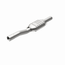 Load image into Gallery viewer, MagnaFlow Exhaust Products 51698 OEM Grade Direct-Fit Catalytic Converter for Select Jeep Grand Cherokee