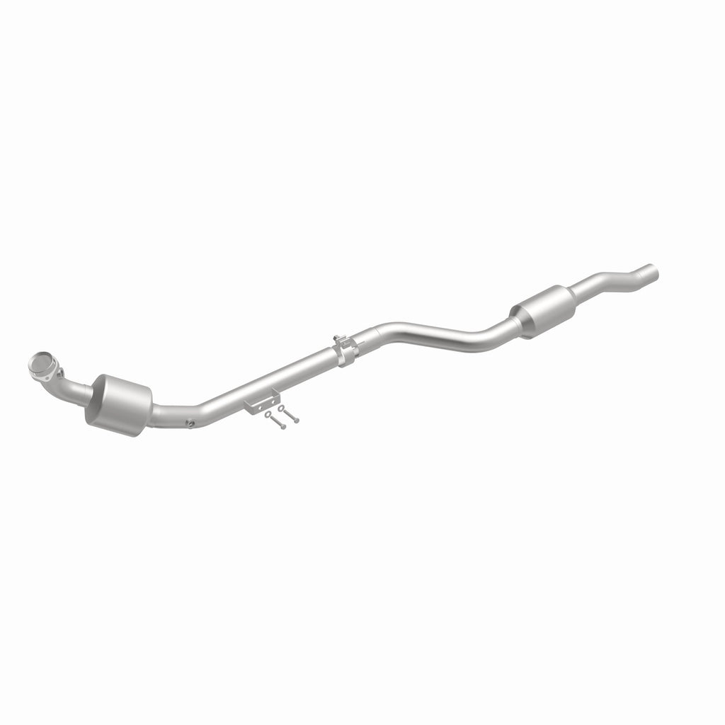 MagnaFlow Exhaust Products 551642 California CARB Direct-Fit Catalytic Converter for Select Mercedes-Benz CLS500, Mercedes-Benz E500