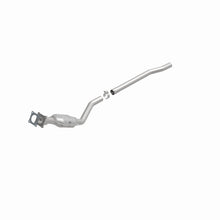 Load image into Gallery viewer, MagnaFlow Exhaust Products 93425 HM Grade Direct-Fit Catalytic Converter for Select Chrysler Voyager, Dodge Caravan