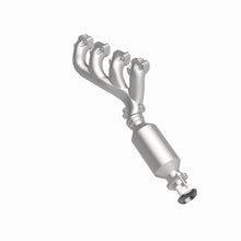 Load image into Gallery viewer, MagnaFlow Exhaust Products 4551070 California CARB Manifold Catalytic Converter for Select Cadillac SRX