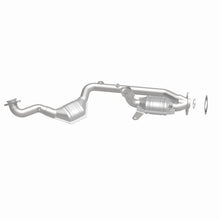 Load image into Gallery viewer, MagnaFlow Exhaust Products 441122 California CARB Direct-Fit Catalytic Converter for Select Lincoln Continental