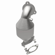 Load image into Gallery viewer, MagnaFlow Exhaust Products 52882 OEM Grade Direct-Fit Catalytic Converter for Select Hyundai Elantra, Hyundai Elantra GT, Hyundai Veloster, Kia Soul