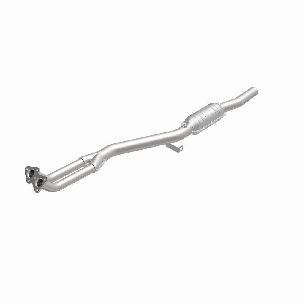 MagnaFlow Exhaust Products 93685 Standard Grade Direct-Fit Catalytic Converter for Select BMW 850CSi, BMW 850Ci, BMW 850i