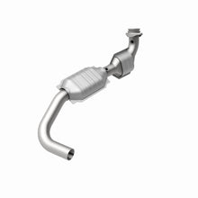 Load image into Gallery viewer, MagnaFlow Exhaust Products 23526 HM Grade Direct-Fit Catalytic Converter for Select Lincoln Navigator