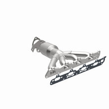 Load image into Gallery viewer, MagnaFlow Exhaust Products 50304 HM Grade Manifold Catalytic Converter for Select Chevrolet Malibu, Pontiac G6, Saturn Aura