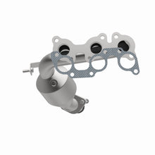 Load image into Gallery viewer, MagnaFlow Exhaust Products 49837 OEM Grade Manifold Catalytic Converter for Select Lexus RX330, Toyota Highlander, Toyota Sienna