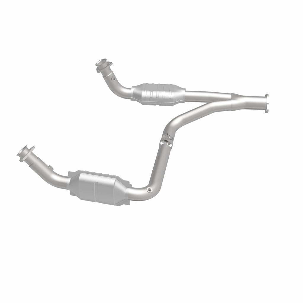 MagnaFlow Exhaust Products 93603 HM Grade Direct-Fit Catalytic Converter for Select Chevrolet C1500 Suburban, Chevrolet K1500 Suburban, Chevrolet Tahoe, GMC Yukon