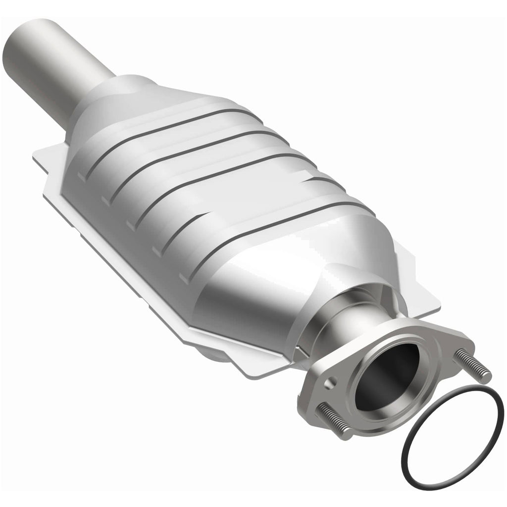 MagnaFlow Exhaust Products 51793 OEM Grade Direct-Fit Catalytic Converter for Select Ford Fusion, Lincoln MKZ, Mercury Milan