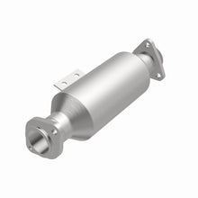 Load image into Gallery viewer, MagnaFlow Exhaust Products 4481876 California CARB Direct-Fit Catalytic Converter for Select Hyundai Elantra, Hyundai Tiburon