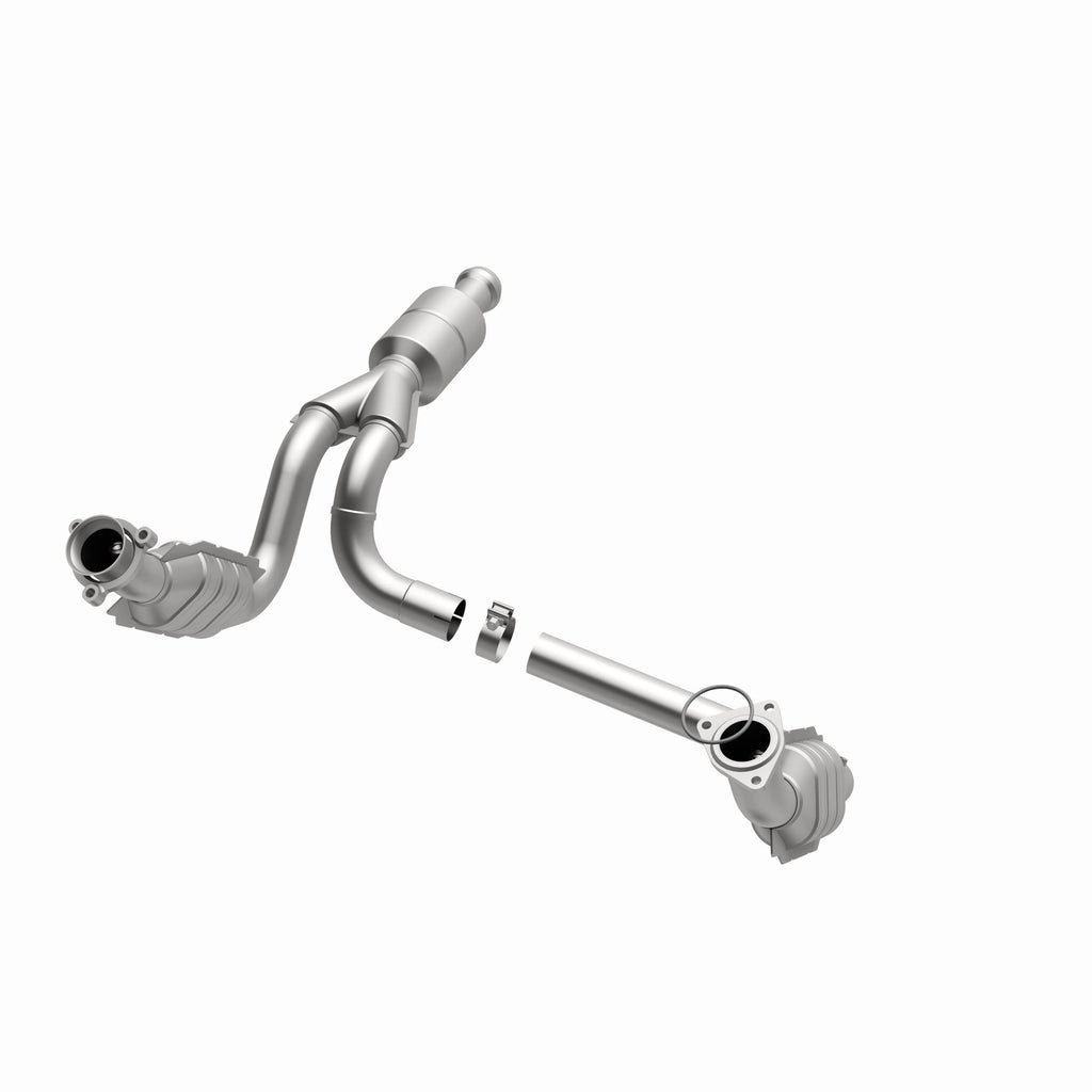 MagnaFlow Exhaust Products 5481578 California CARB Direct-Fit Catalytic Converter for Select Chevrolet Avalanche, Chevrolet Silverado 1500, Chevrolet Suburban 1500, Chevrolet Tahoe, GMC Sierra 1500, GMC Yukon, GMC Yukon XL