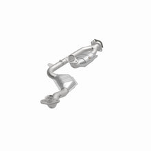 Load image into Gallery viewer, MagnaFlow Exhaust Products 441113 California CARB Direct-Fit Catalytic Converter for Select Lincoln Continental