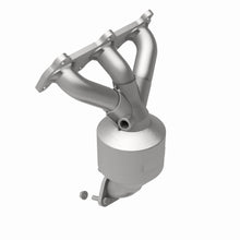 Load image into Gallery viewer, MagnaFlow Exhaust Products 51000 OEM Grade Manifold Catalytic Converter for Select Hyundai Santa Fe