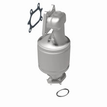 Load image into Gallery viewer, MagnaFlow Exhaust Products 5531333 California CARB Manifold Catalytic Converter for Select Acura RL, Acura TL, Honda Accord