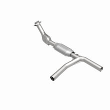 Load image into Gallery viewer, MagnaFlow Exhaust Products 447110 California CARB Direct-Fit Catalytic Converter for Select Ford E-150 Econoline, Ford E-150 Econoline Club Wagon
