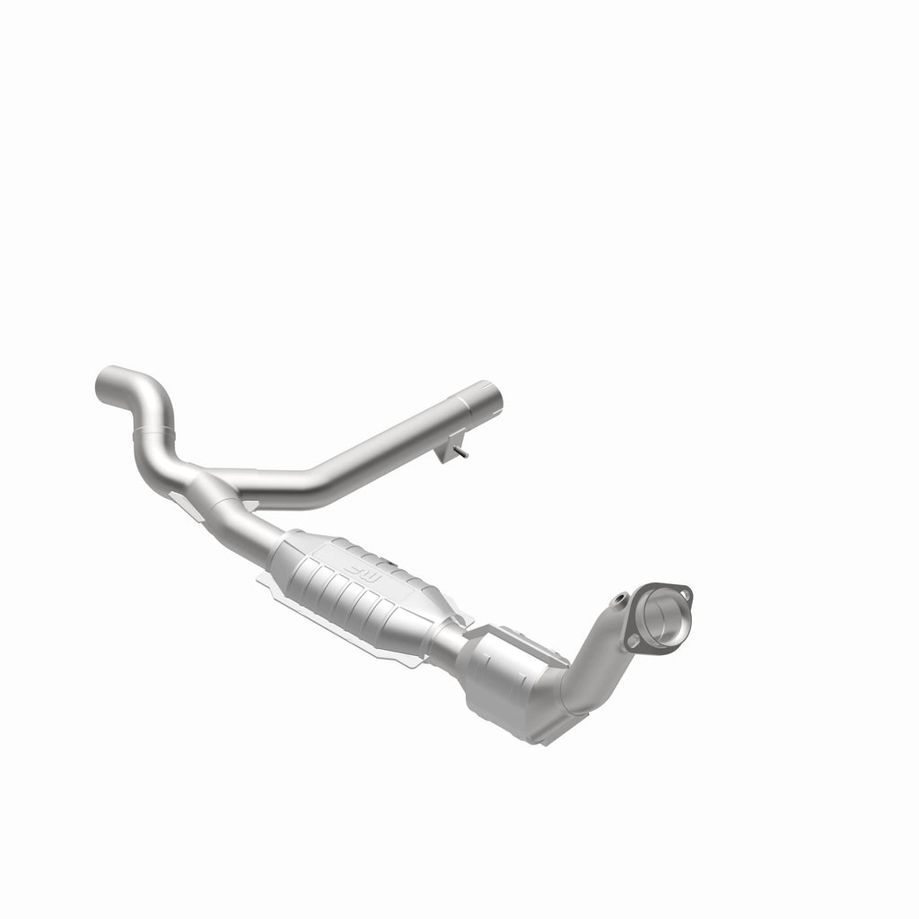 MagnaFlow Exhaust Products 51116 OEM Grade Direct-Fit Catalytic Converter for Select Ford Expedition