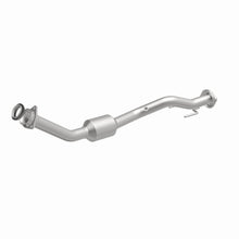 Load image into Gallery viewer, MagnaFlow Exhaust Products 4451217 California CARB Direct-Fit Catalytic Converter for Select Chevrolet Trailblazer, GMC Envoy, Oldsmobile Bravada
