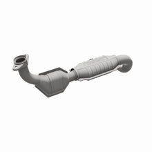 Load image into Gallery viewer, MagnaFlow Exhaust Products 5481238 California CARB Direct-Fit Catalytic Converter for Select Ford F-150