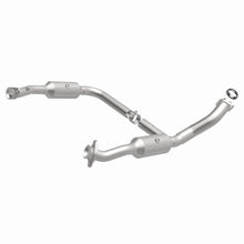 Load image into Gallery viewer, MagnaFlow Exhaust Products 49598 OEM Grade Direct-Fit Catalytic Converter for Select Ford Explorer, Ford Explorer Sport Trac, Mercury Mountaineer