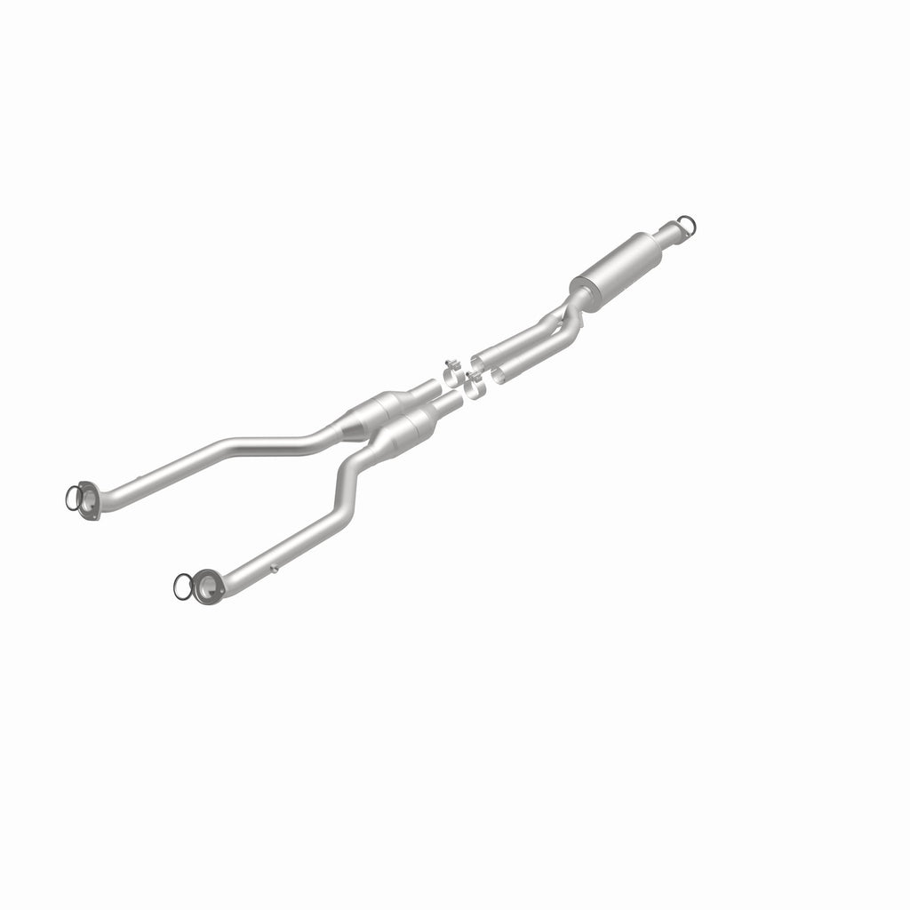 MagnaFlow Exhaust Products 51315 OEM Grade Direct-Fit Catalytic Converter for Select Lexus GS350