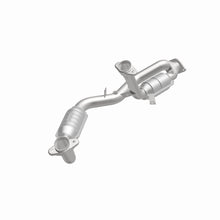 Load image into Gallery viewer, MagnaFlow Exhaust Products 23533 HM Grade Direct-Fit Catalytic Converter for Select Ford Taurus